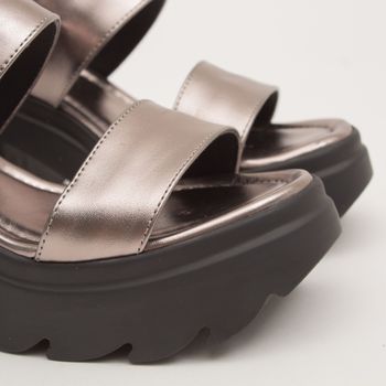 Plataforma tratorada Jenni - PRATA VELHA