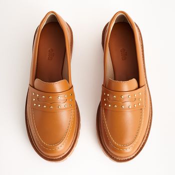 Mocassim tratorado tachas - CARAMELO
