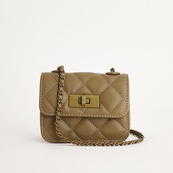 Bolsa delicada matelassê - VERDE