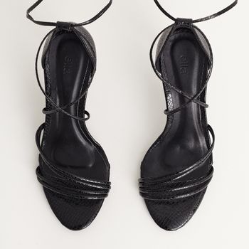 Sandália alta de amarração - PRETA