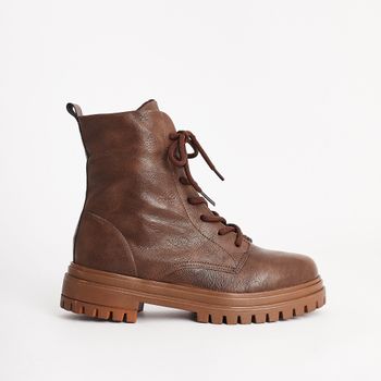 Bota curta destroyed - TERRA