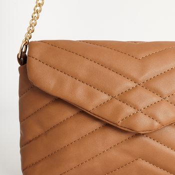 Bolsa Matelassê Envelope - CARAMELO