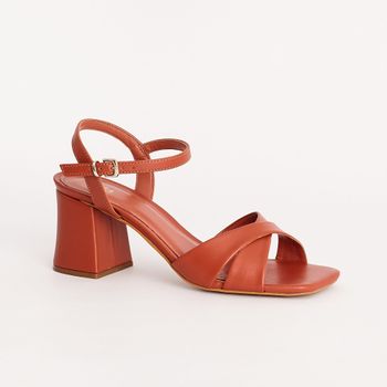 Sandália Couro Tiras Cruzadas - CARAMELO